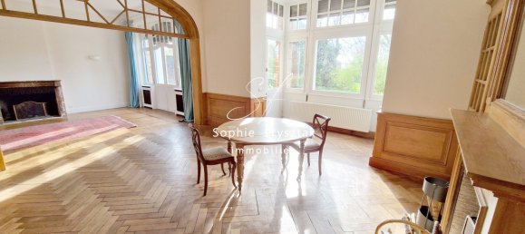 8 Schlafzimmer Haus in Roncq, France, Nr. 69099 10