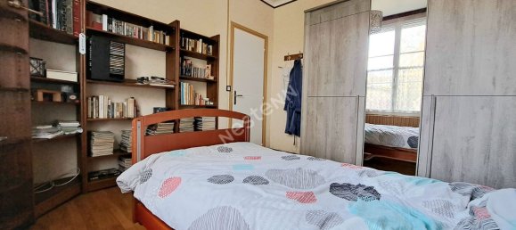 3 bedrooms House in Luzarches, France No. 186024 12