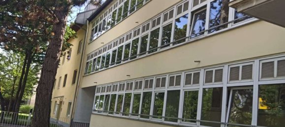 Studio in Munich, Germany No. 276086 11