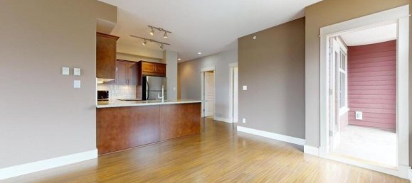 2 bedrooms Condo in British Columbia, Canada No. 1062 10