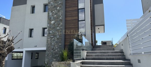 4 bedrooms Villa in Parekklisia, Cyprus No. 3894 4