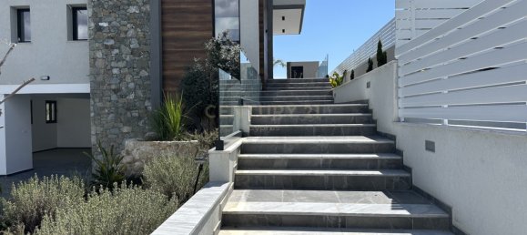 4 bedrooms Villa in Parekklisia, Cyprus No. 3894 3