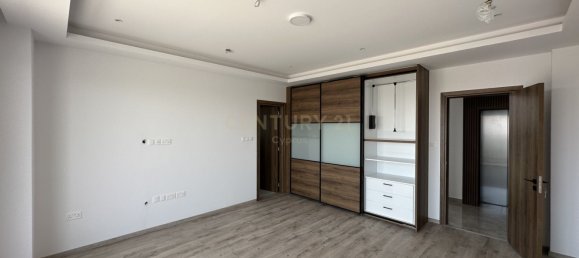 4 bedrooms Villa in Parekklisia, Cyprus No. 3894 13