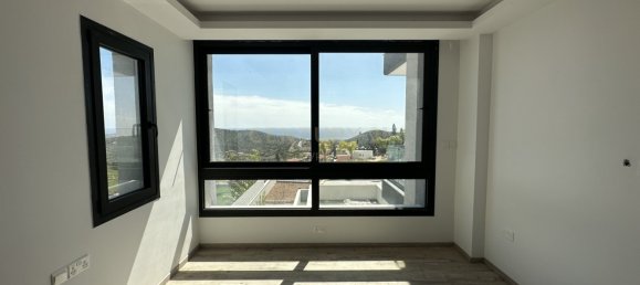 4 bedrooms Villa in Parekklisia, Cyprus No. 3894 21