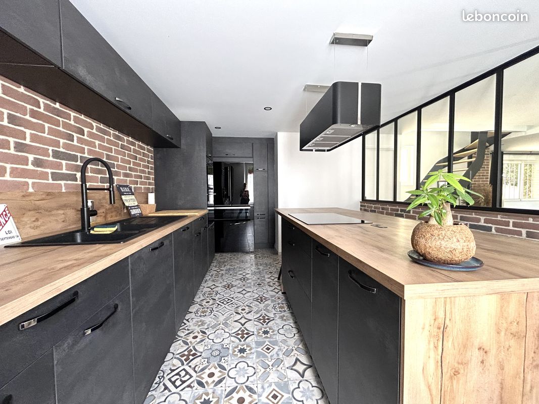 3 chambres Maison à Beauvais, France No. 363625