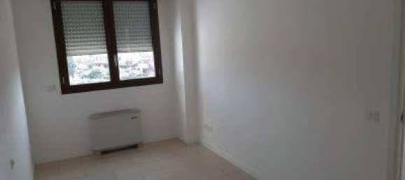 4 rooms Apartment in Rome, Italy No. 40141 13