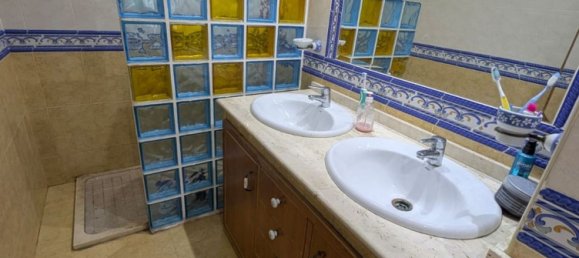 4 bedrooms House in Cordoba, Spain No. 157410 11