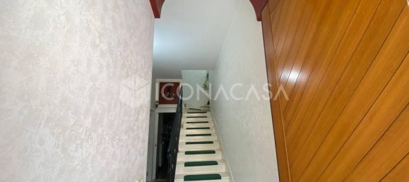 4 rooms House in Modugno, Italy No. 32805 17
