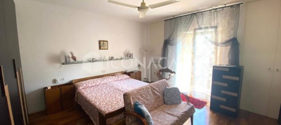 4 rooms House in Modugno, Italy No. 32805 14
