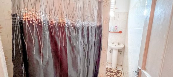 Casa de 5 dormitorios en Saint George, Saint Vincent and the Grenadines No. 16 5