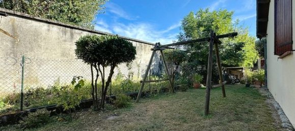 3 bedrooms House in Montauban, France No. 304816 14