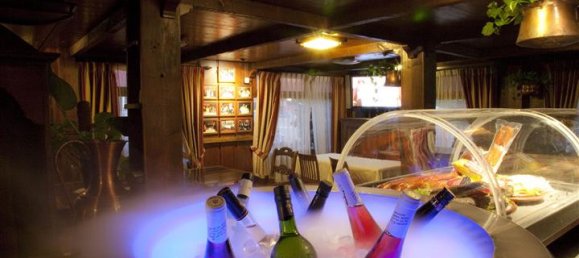 Gewerbliche Immobilie in Marbella, Spain 654m², Nr. 88334 2