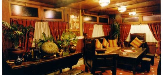 Gewerbliche Immobilie in Marbella, Spain 654m², Nr. 88334 16