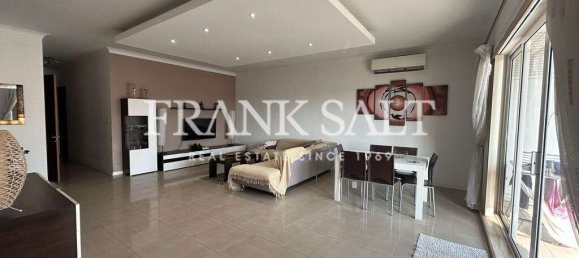 4 Schlafzimmer Wohnung in Attard, Malta, Nr. 8758 3