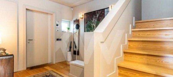 5 bedrooms House in Lisbon, Portugal No. 61058 3