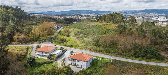 Terrain à Sao Gens, Portugal 3265m² No. 42026 2