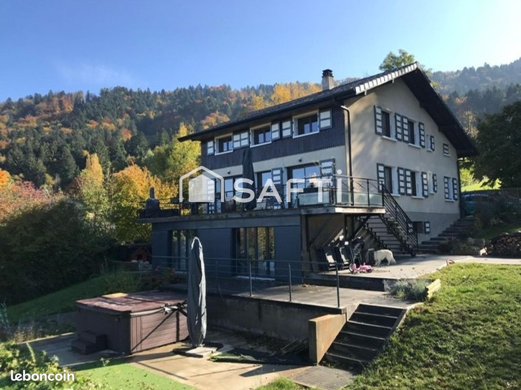 6 bedrooms House in Bons-en-Chablais, France No. 198210