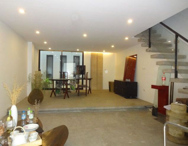 3 bedrooms House in Tay Ho, Vietnam No. 2677