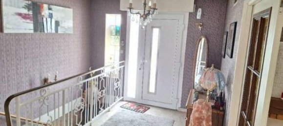 4 bedrooms House in Amneville, France No. 246492 6