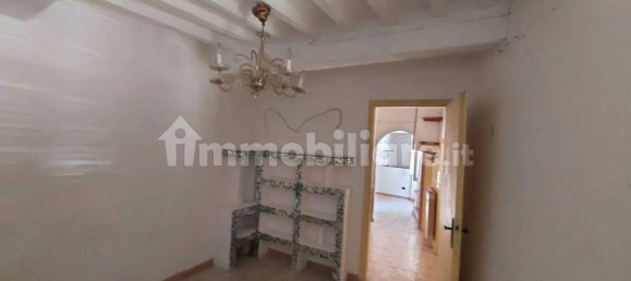 4 Schlafzimmer Wohnung in Sant'Angelo in Vado, Italy, Nr. 167927 7