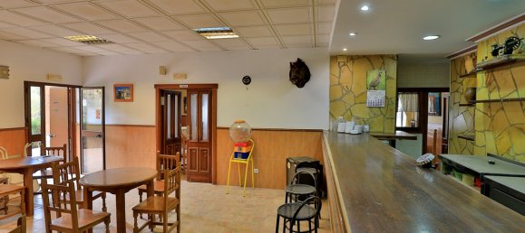 6 bedrooms Commercial property in Alfarnatejo, Spain No. 65608 10