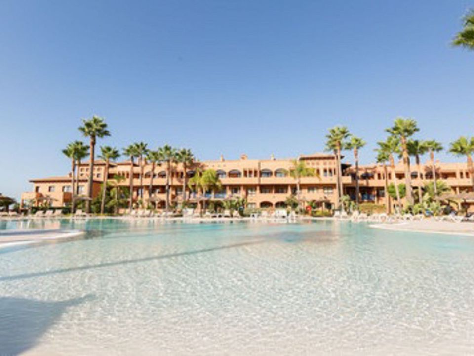 1 bedroom Apartment in Estepona, Spain No. 282585