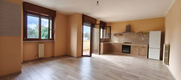 5 Schlafzimmer Wohnung in Alliste, Italy, Nr. 357597 3