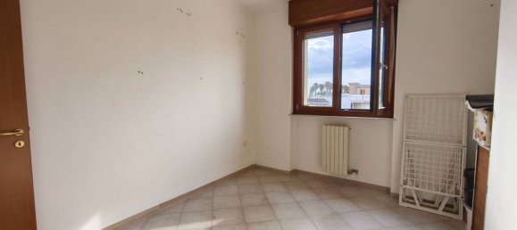 5 Schlafzimmer Wohnung in Alliste, Italy, Nr. 357597 18