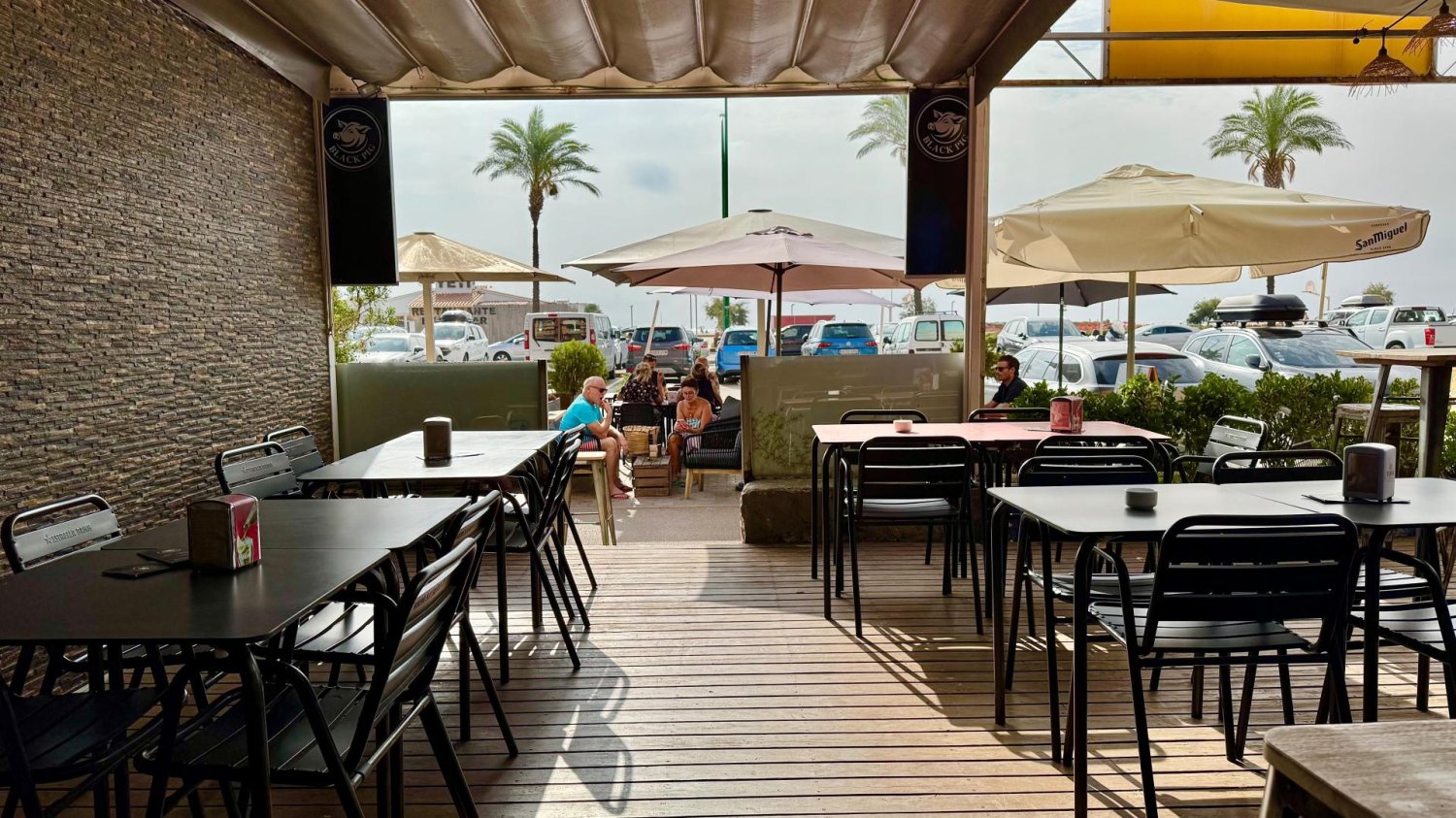 2-Zimmer Gewerbliche Immobilie in Empuriabrava, Spain, Nr. 273960