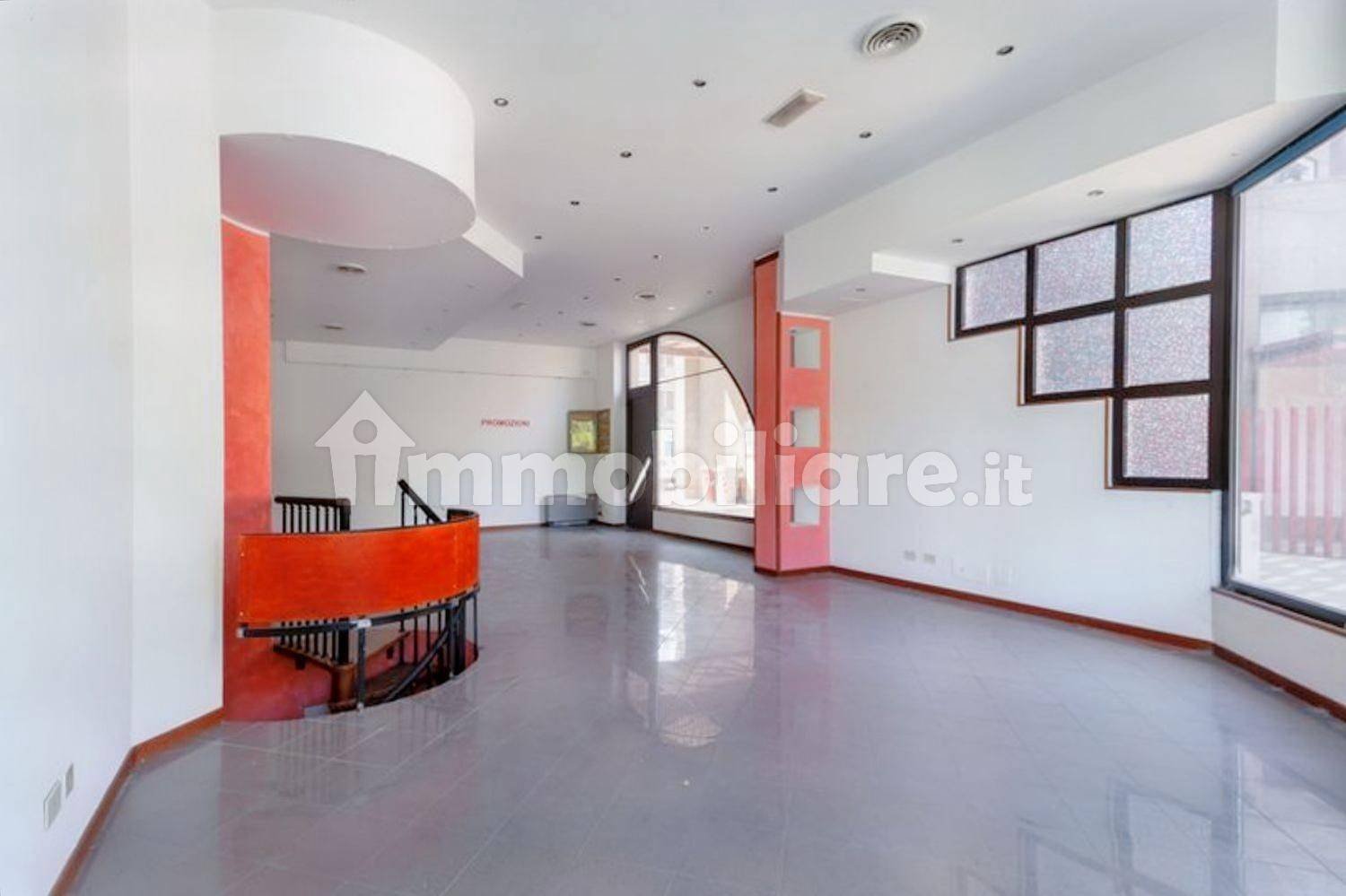  عقار تجاري في Vallefoglia, Italy 116متر مربع رقم 315816