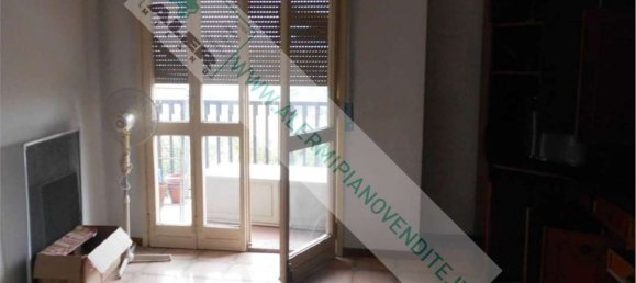3 Schlafzimmer Wohnung in Milan, Italy, Nr. 370129 13