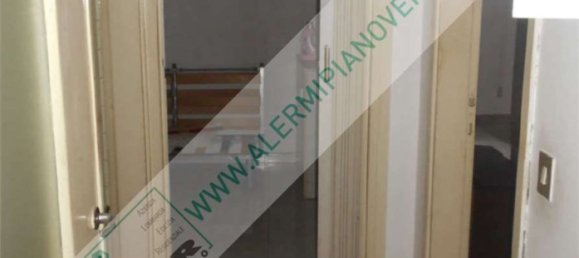 3 Schlafzimmer Wohnung in Milan, Italy, Nr. 370129 4