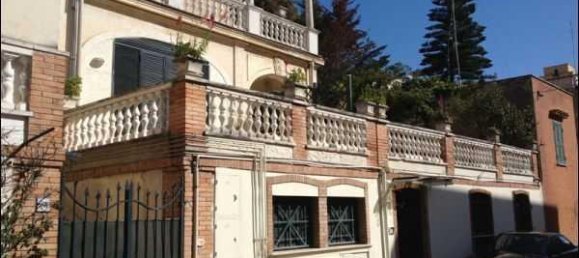 3-salle Appartement à Anzio, Italy No. 235169 3