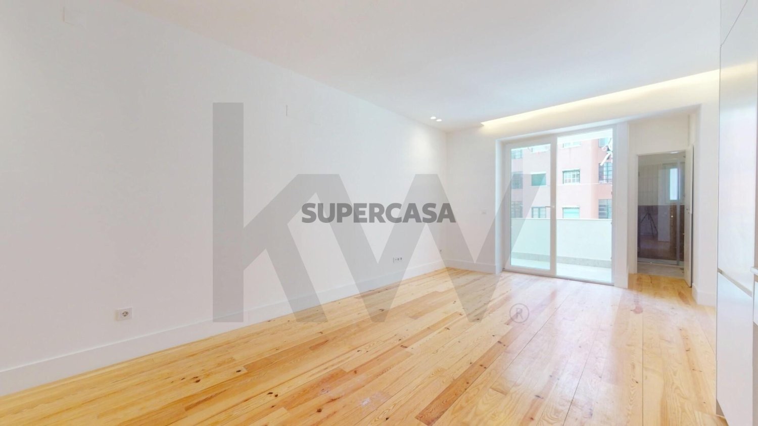 3 chambres Duplex à Lisbon, Portugal No. 285434