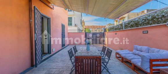 3 Schlafzimmer Haus in Rome, Italy, Nr. 276400 24