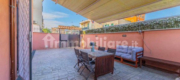 3 Schlafzimmer Haus in Rome, Italy, Nr. 276400 4