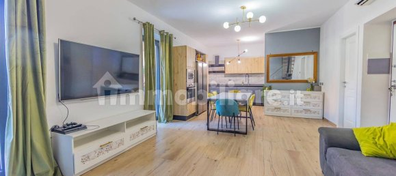 3 Schlafzimmer Haus in Rome, Italy, Nr. 276400 8