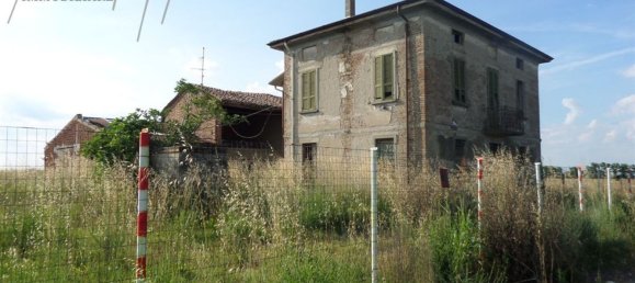 5 rooms House in Alseno, Italy No. 188903 22