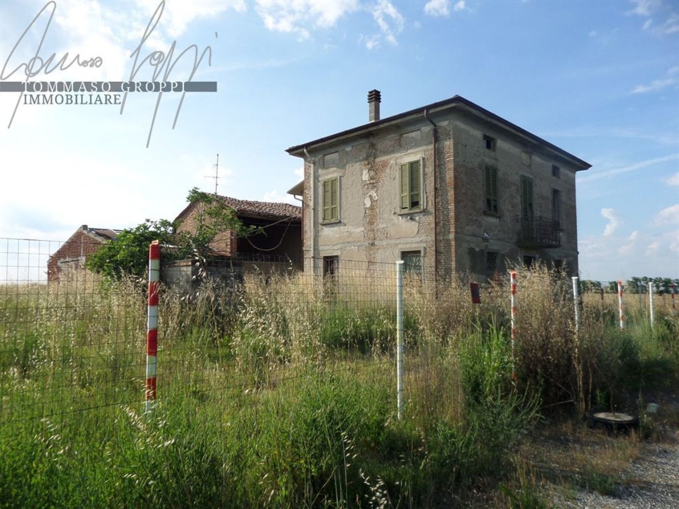 5 rooms House in Alseno, Italy No. 188903