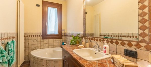 2 chambres Appartement à San Donato Milanese, Italy No. 98415 20