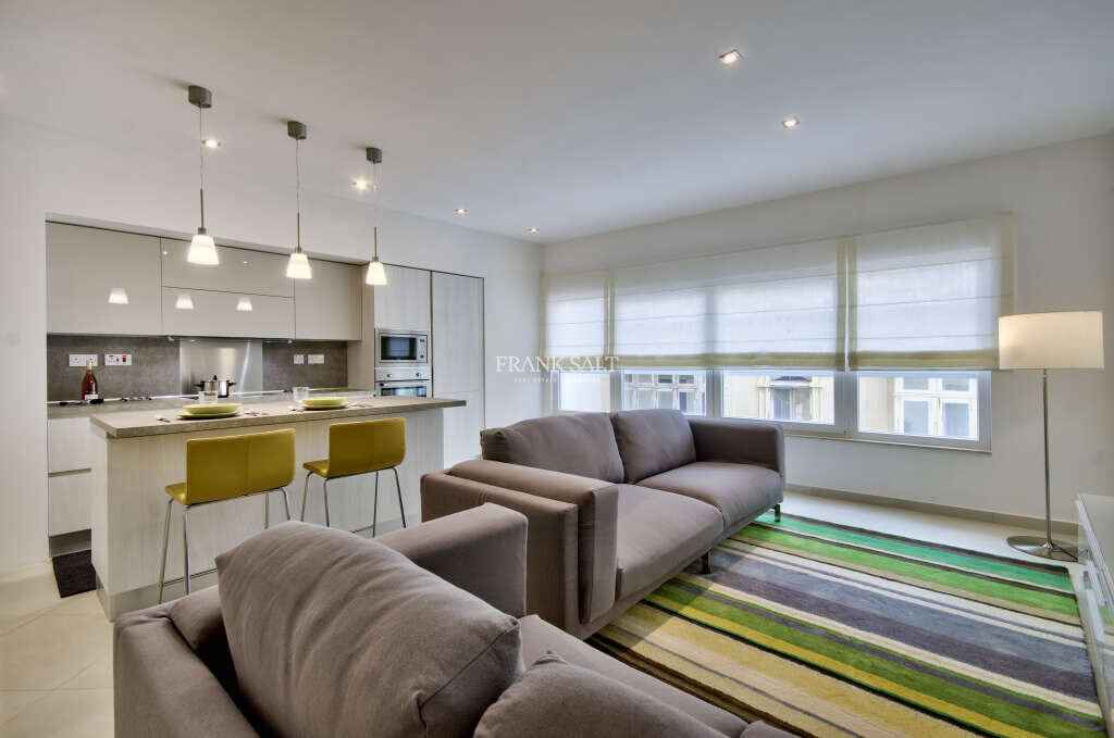 Apartamento de 3 dormitorios en Sliema, Malta No. 3847