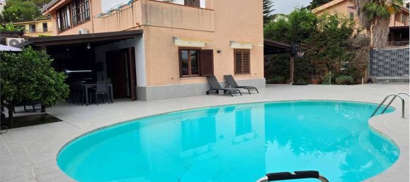 3 chambres Villa à Altavilla Milicia, Italy No. 275212 2