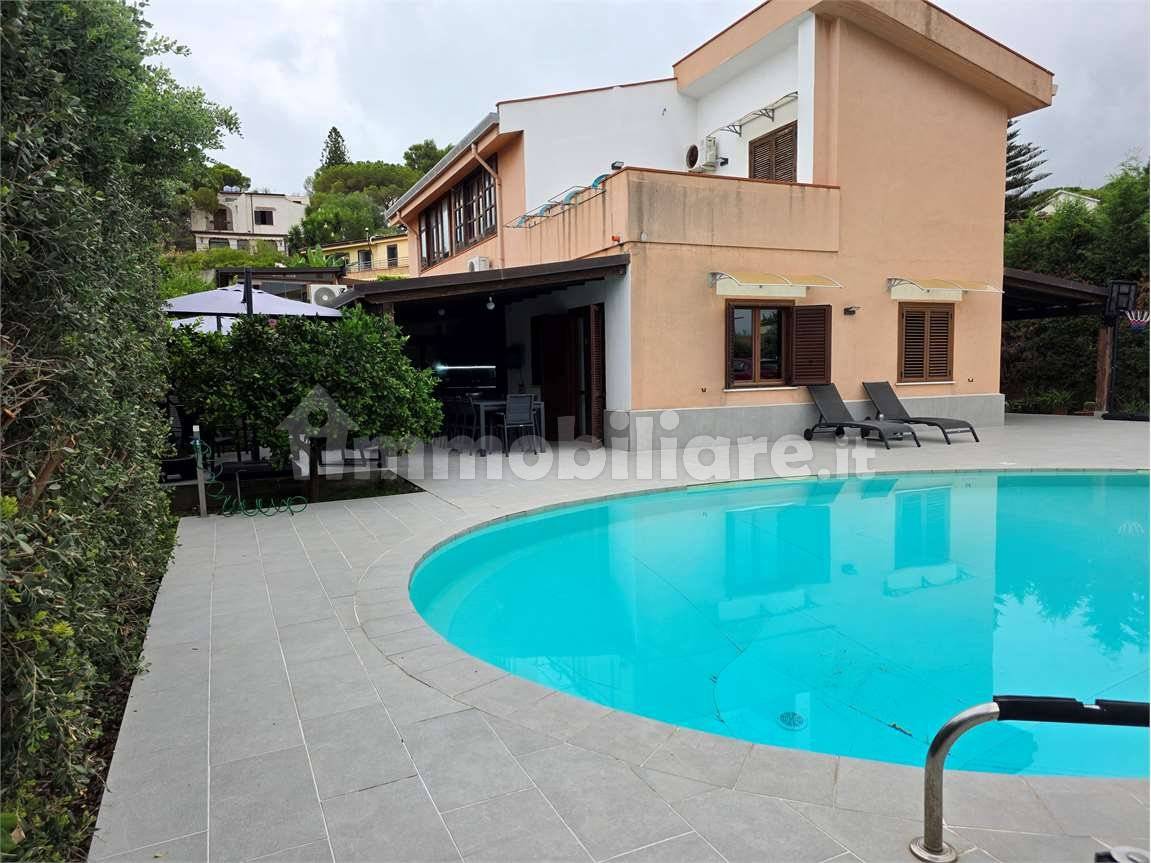 3 chambres Villa à Altavilla Milicia, Italy No. 275212