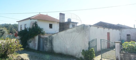 3 Schlafzimmer Haus in Macas de Dona Maria, Portugal, Nr. 173493 9