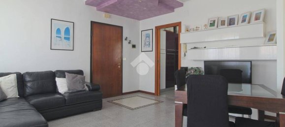 3 bedrooms Apartment in Giulianova, Italy No. 276577 8