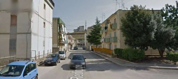 5 rooms Apartment in Canosa di Puglia, Italy No. 233764 3