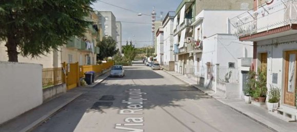 5 rooms Apartment in Canosa di Puglia, Italy No. 233764 5