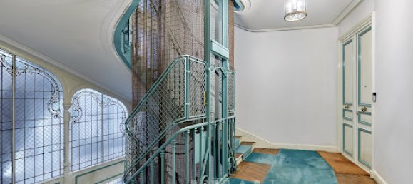 5 chambres Appartement à Paris, France No. 127682 15