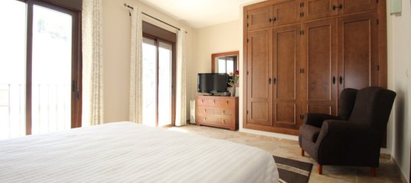 3 bedrooms House in Salares, Spain No. 58674 16