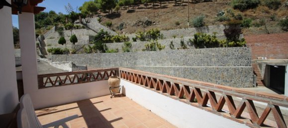 3 bedrooms House in Salares, Spain No. 58674 5